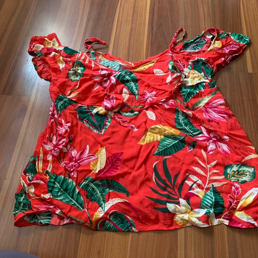 Tropical tank top